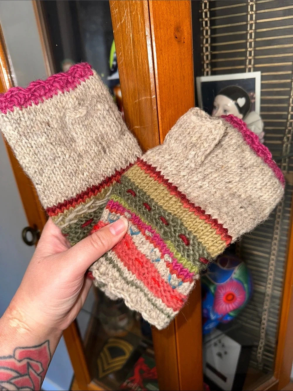Handmade Floral Embroidered Knit Wrist Warmers - Pink & Cream